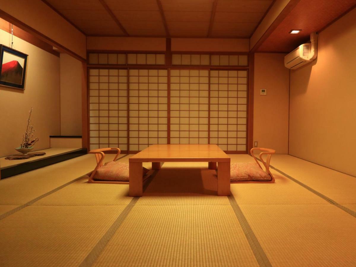 Izumiya Ryokan Kyoto Buitenkant foto